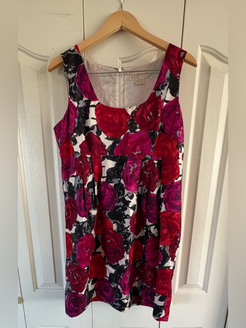 Michael Kors Floral Sleeveless Dress in Red & Fuchsia